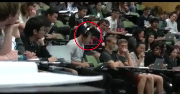 600px x 315px - Student Gets Caught Watching Porn In Class