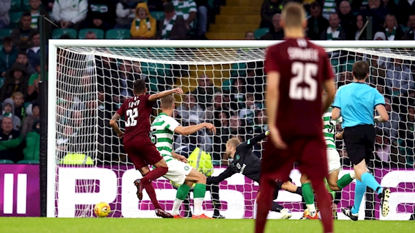 Leigh Griffiths makes comeback as Celtic cruise past Sarajevo