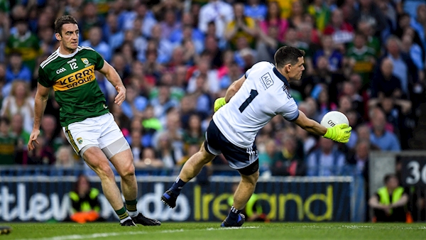 Cluxton should get footballer of the year award