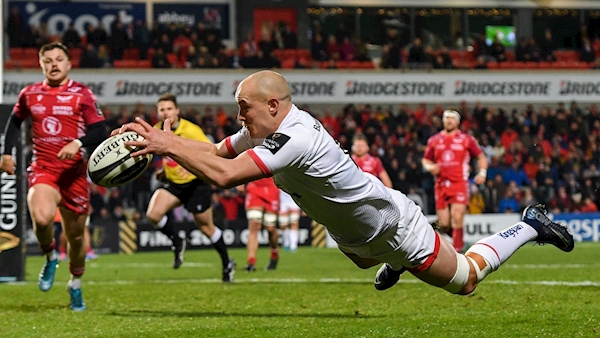 Ulster blow away Scarlets with impressive first-half display