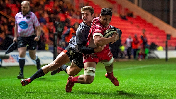 Scarlets swat Southern Kings aside with six-try salvo