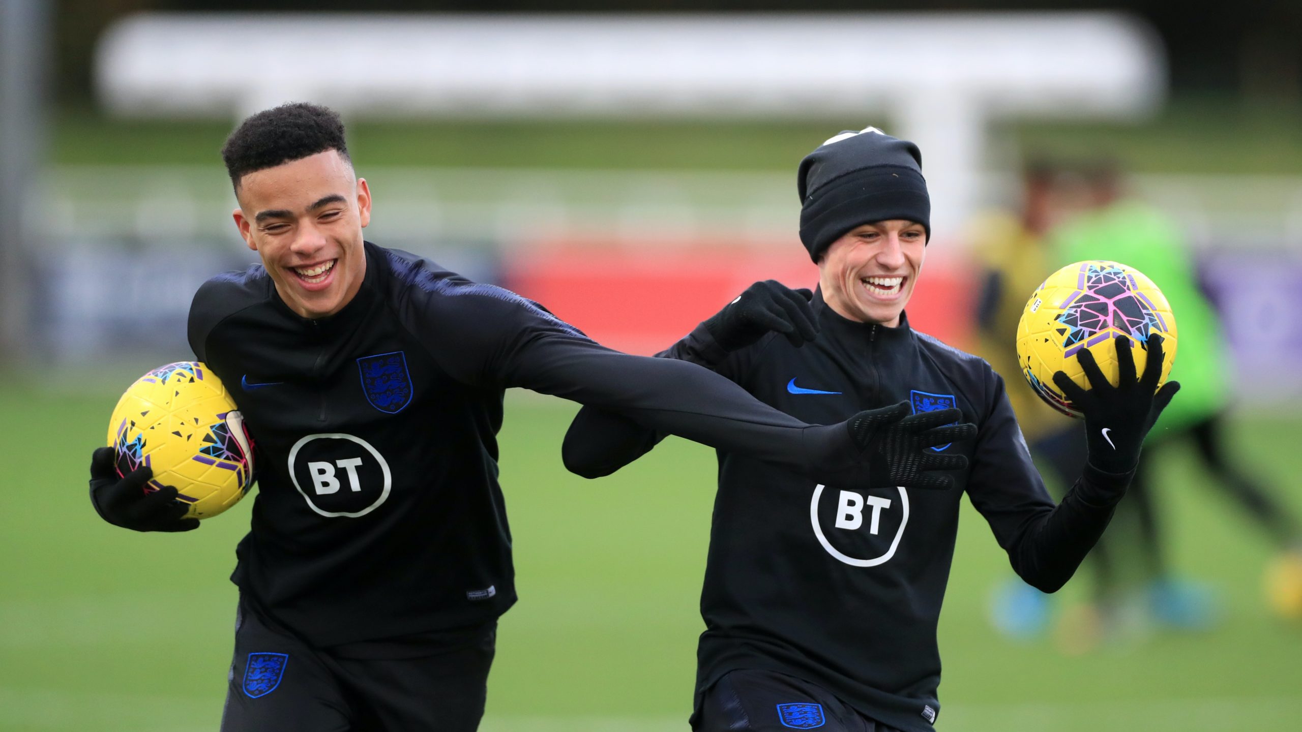 Phil Foden and Mason Greenwood sent home from England duty over Covid breach