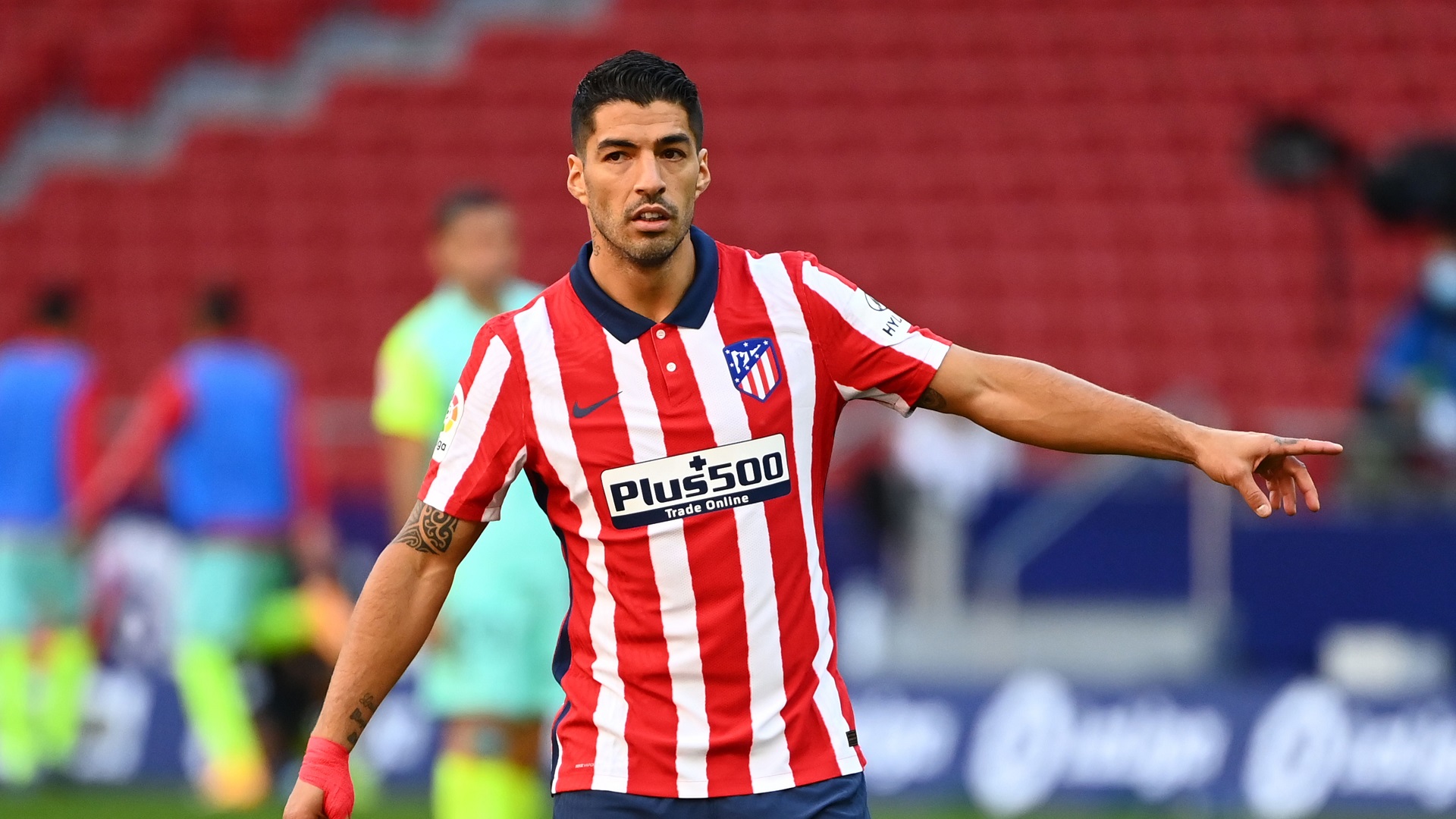 Cádiz 2-4 Atlético Madrid: Luis Suarez double sends side 10 points