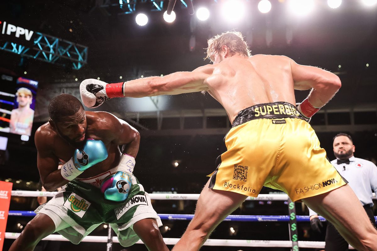 With Mayweather-Paul Bonanza, Lines Continue to Blur in Combat