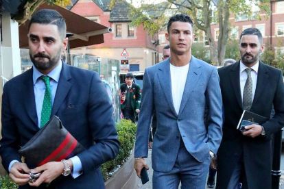 Ronaldo's security team facing probe over illegal working allegations