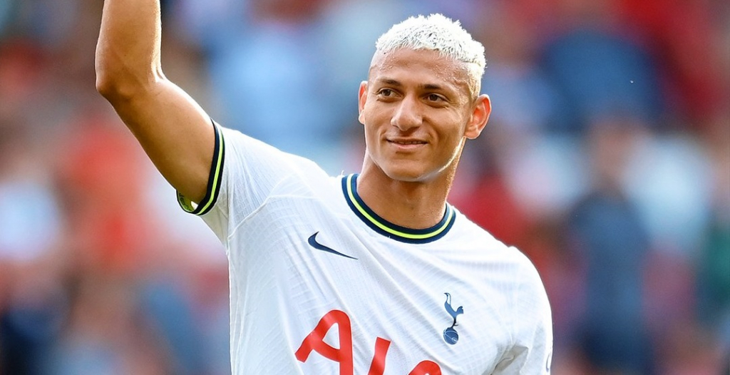 Richarlison issues brutal two-word response to Liverpool legend who  criticised keepie-uppies vs. Forest