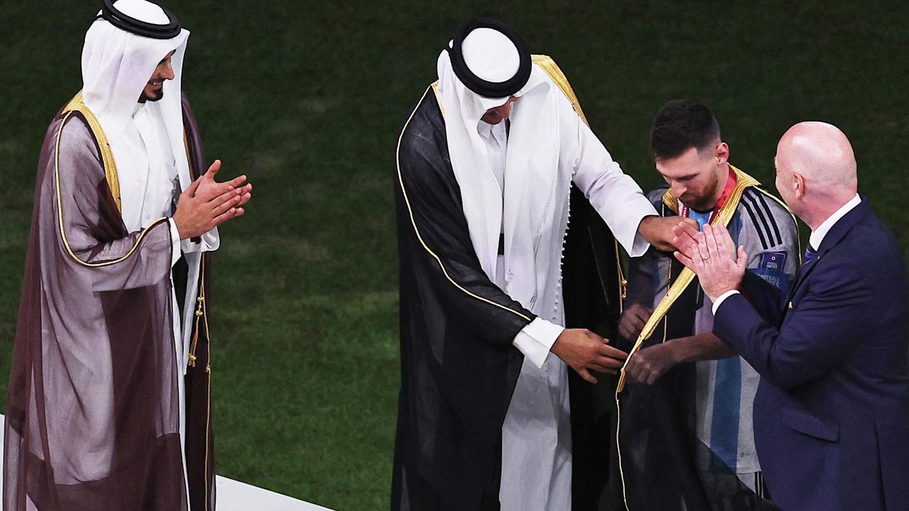 Lionel Messi: Argentina captain wears traditional Arab cloak to