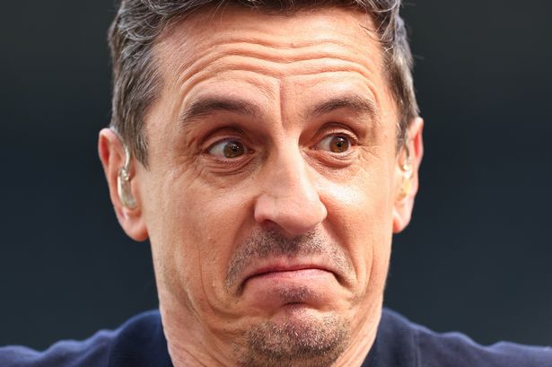 🤬 The time Gary Neville lost his sh*t at a school kid