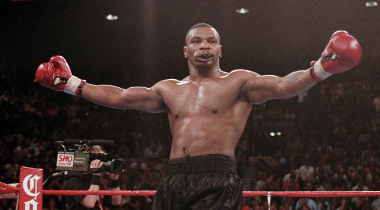 🚨 Mike Tyson names the best puncher he faced in his career