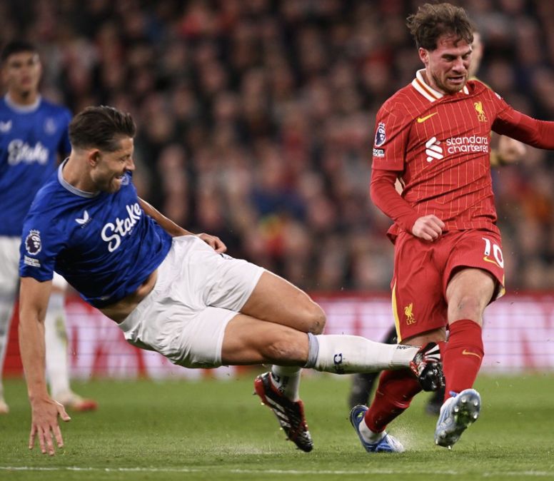 Tarkowski's horror tackle on MacAllister